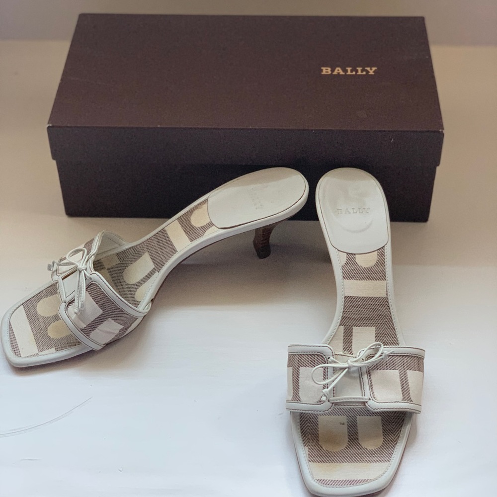 Bally Heels